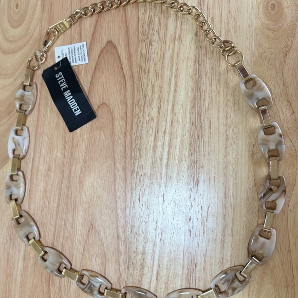 Steve Madden Chain Link Belt – Cream & Gold (NWT) - Picture 4 of 4